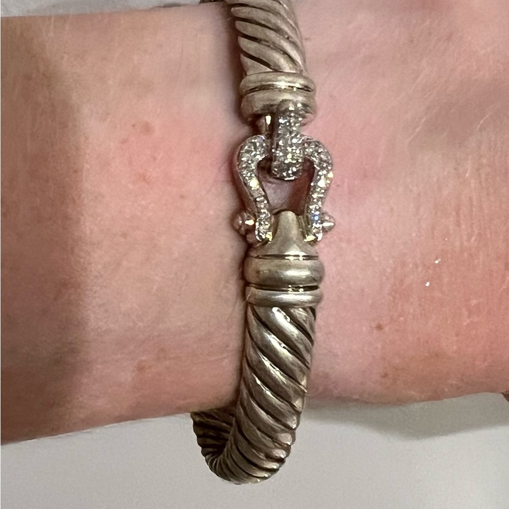 David Yurman cable bracelet w/ diamond clasp Authentic - Picture 3 of 5